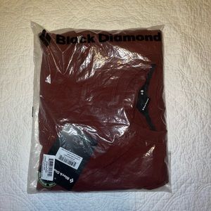 Black Diamond Ridge Logo Crew Medium Brand New!